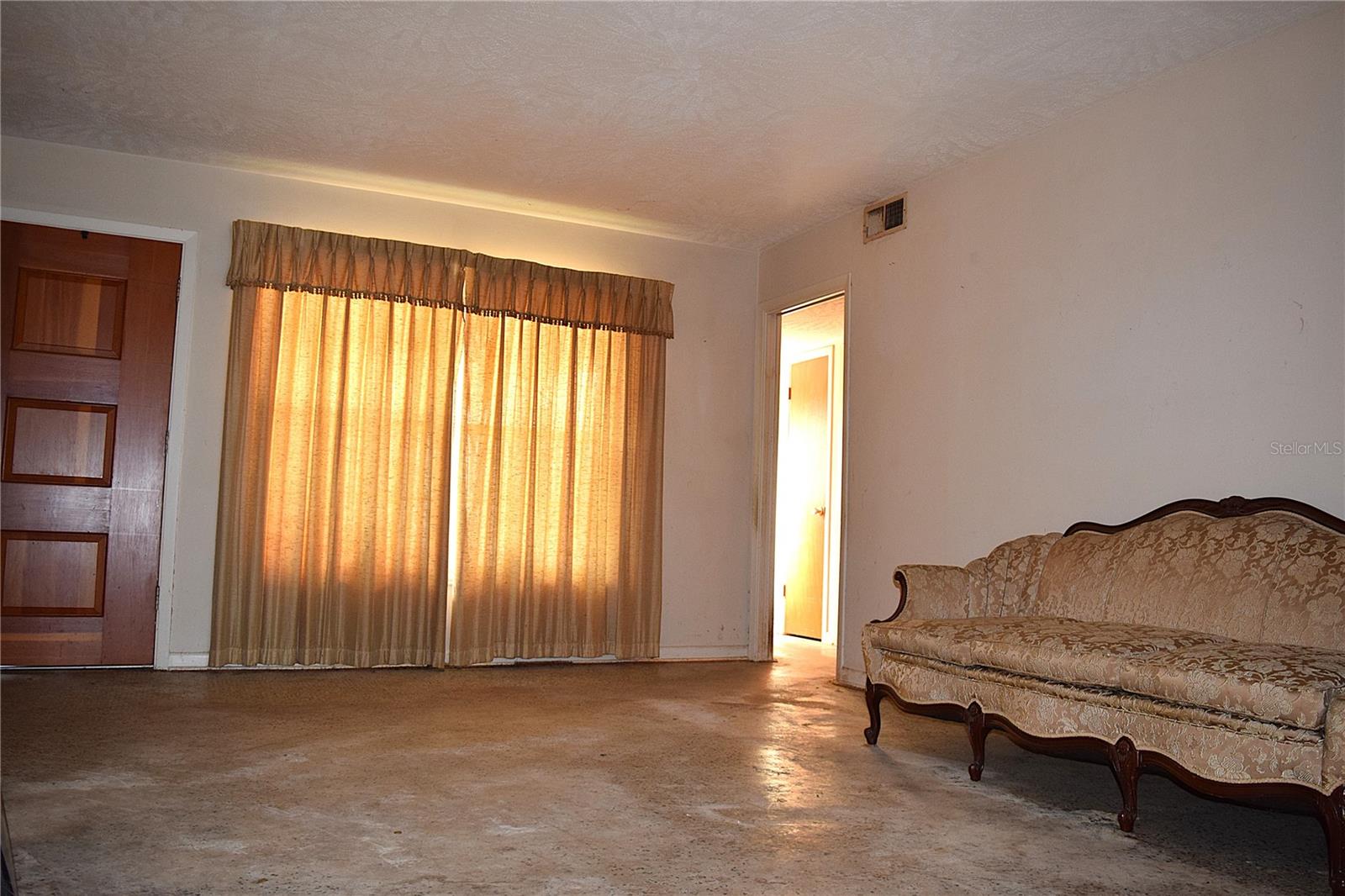 LAKES BUTLER SHORES - Residential