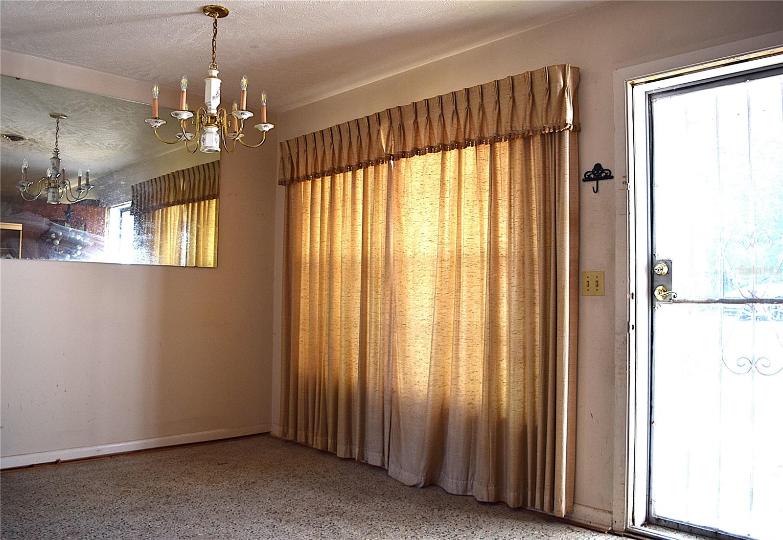 LAKES BUTLER SHORES - Residential