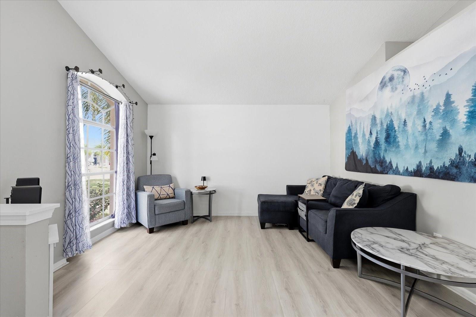 BRIDGEWATER PH 04 - Residential