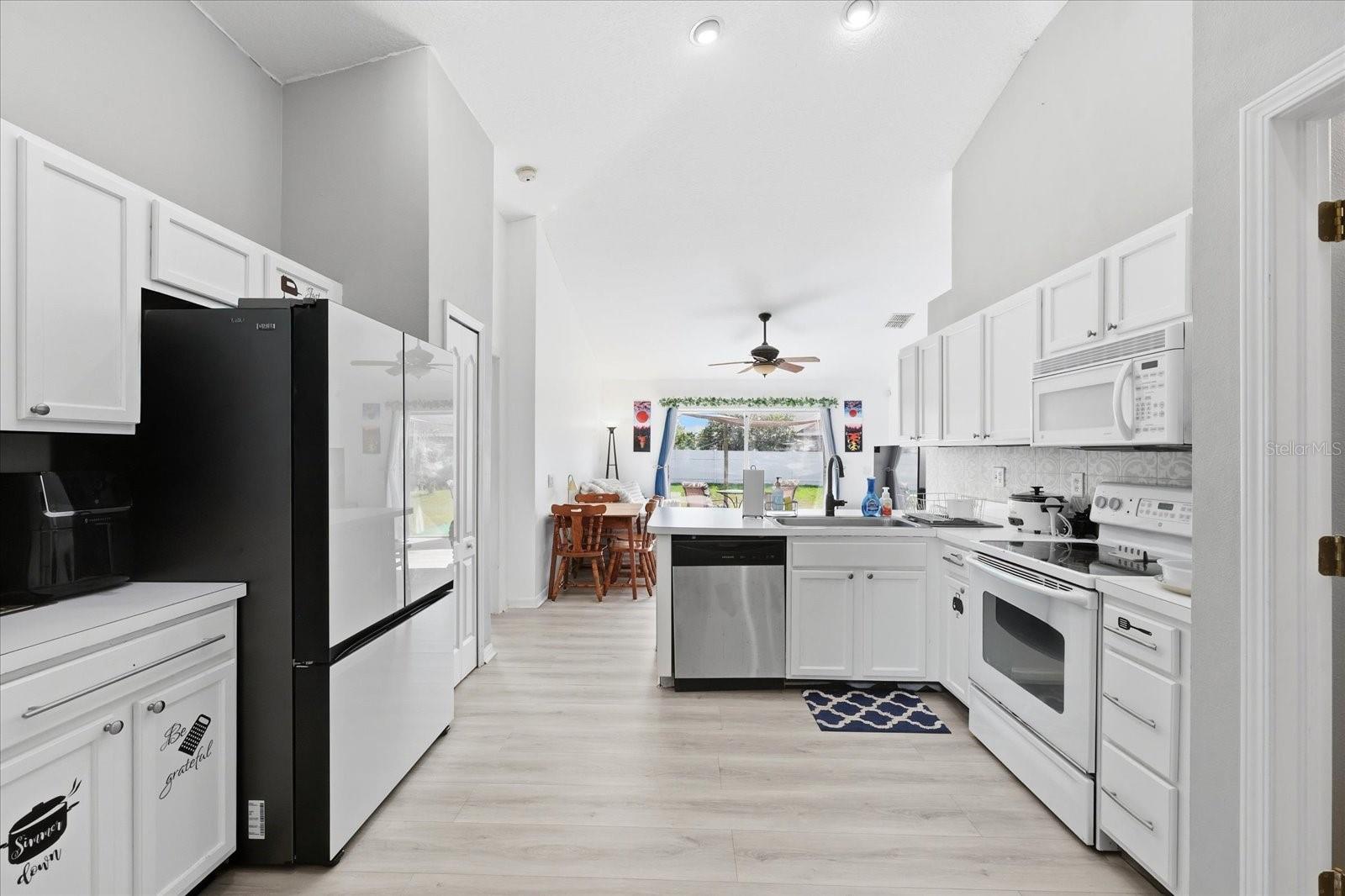 BRIDGEWATER PH 04 - Residential