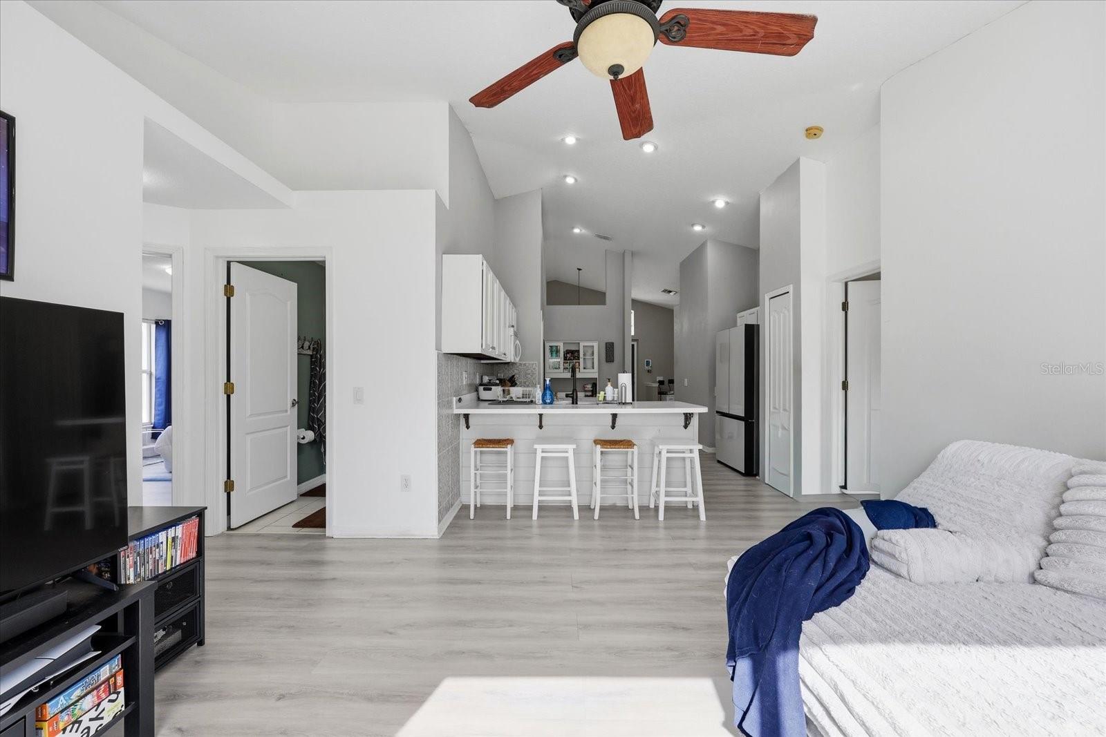 BRIDGEWATER PH 04 - Residential