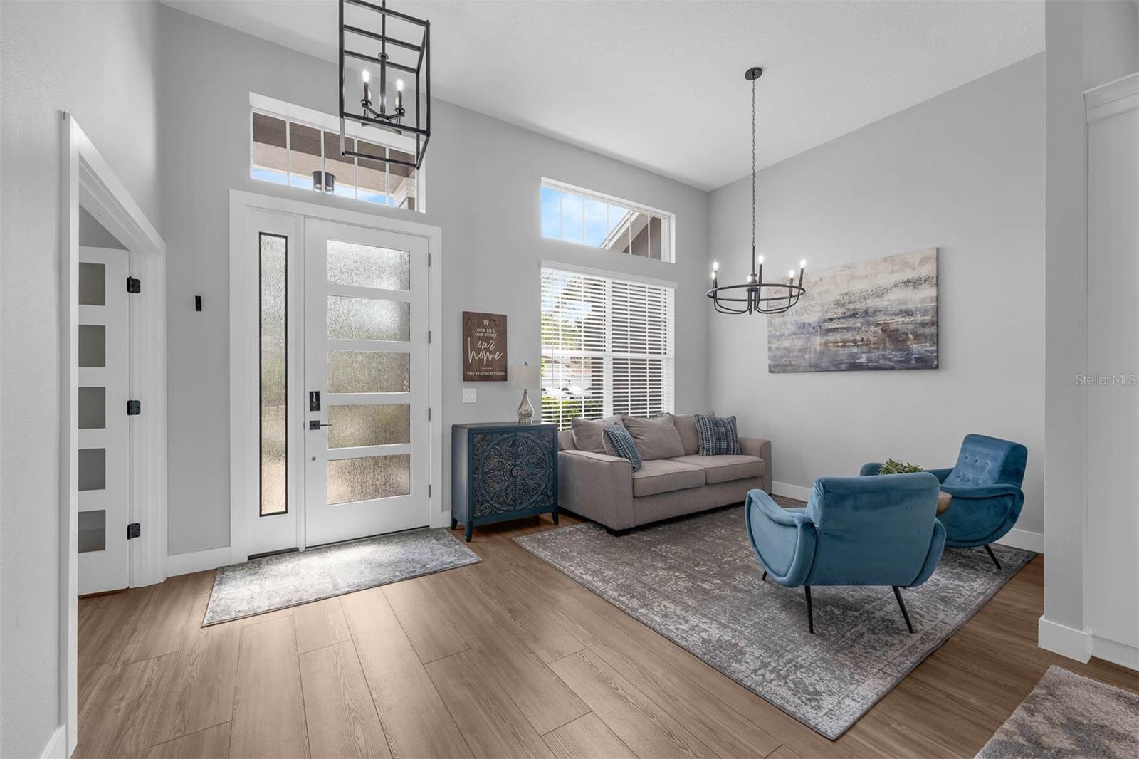 2643 UNIVERSITY ACRES DRIVE