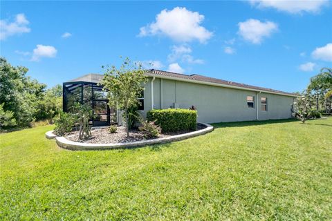 A home in WIMAUMA