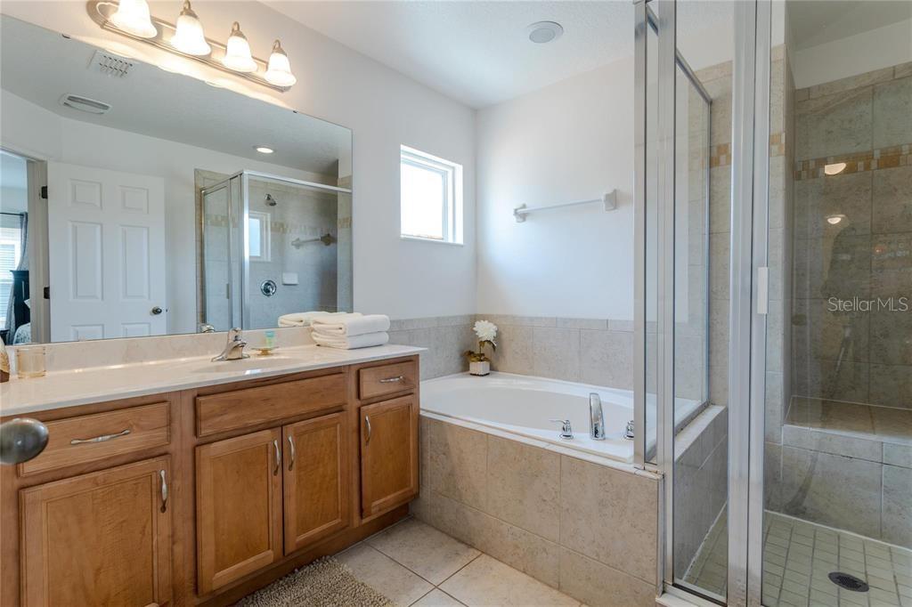 WATERSONG PH 01 - Residential Lease