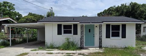 Photo of 2710 Avenue J NW, Winter Haven, FL 33881 (MLS # TB8515967)