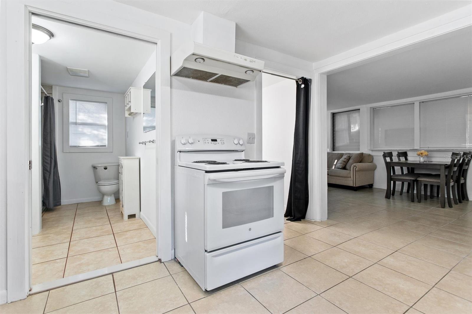 MILTON PARK - Residential Lease