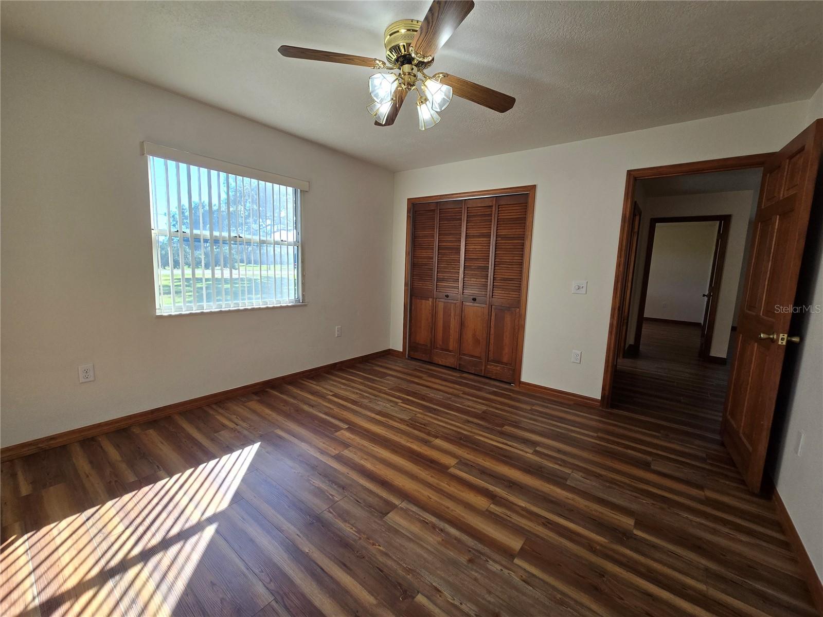 ACREAGE & UNREC - Residential Lease