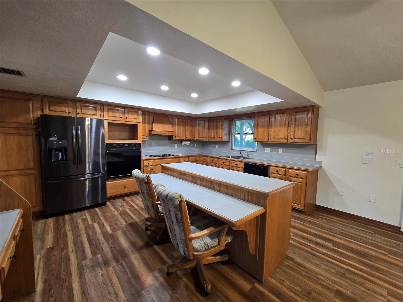 ACREAGE & UNREC - Residential Lease