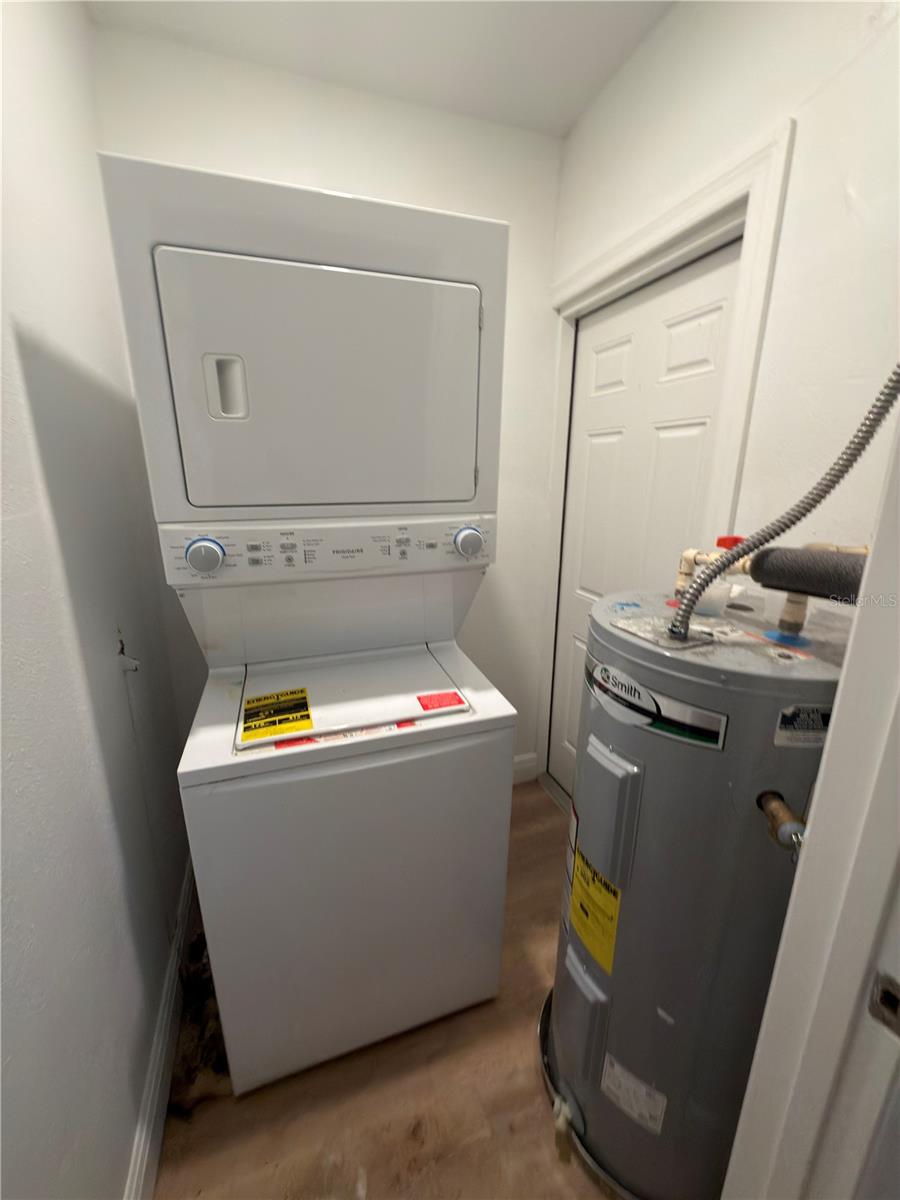 PINE CREST HEIGHTS - Residential Income