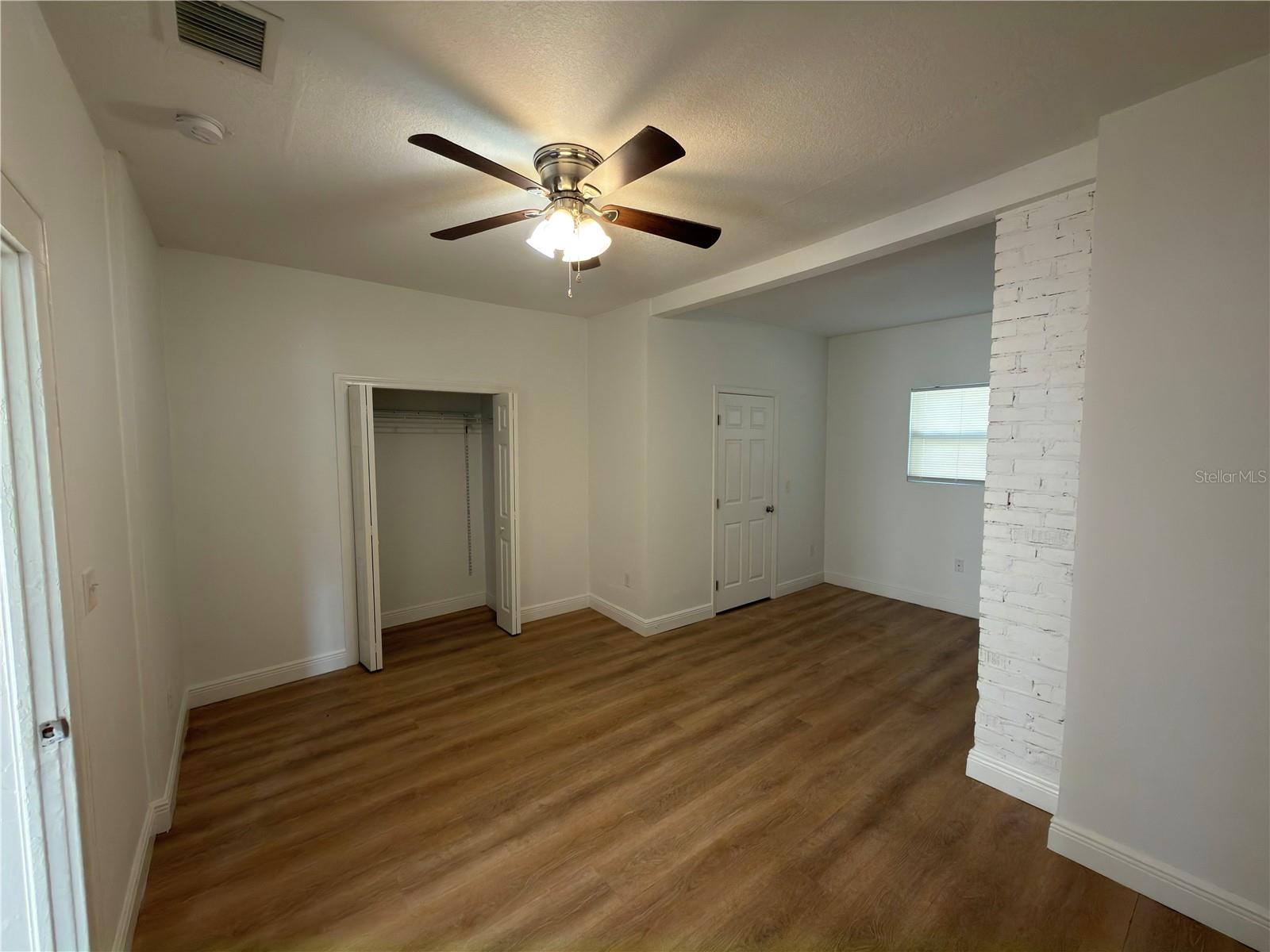 PINE CREST HEIGHTS - Residential Income