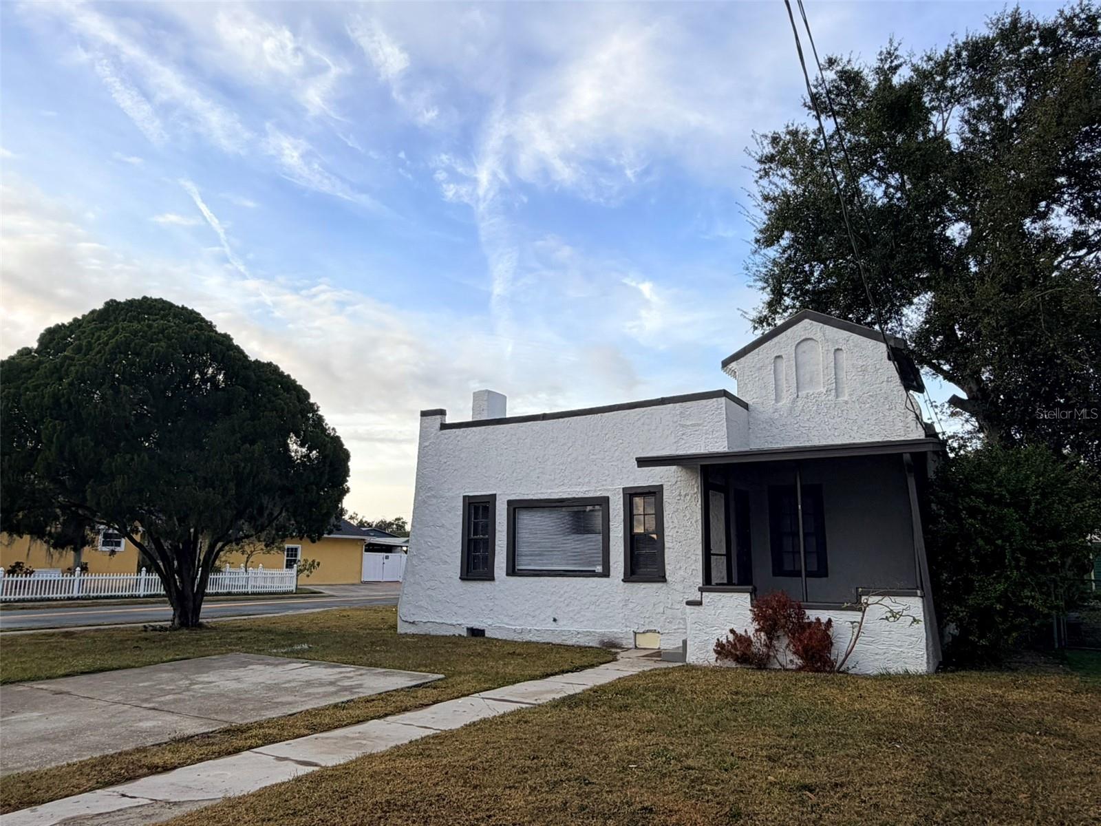 PINE CREST HEIGHTS - Residential Income