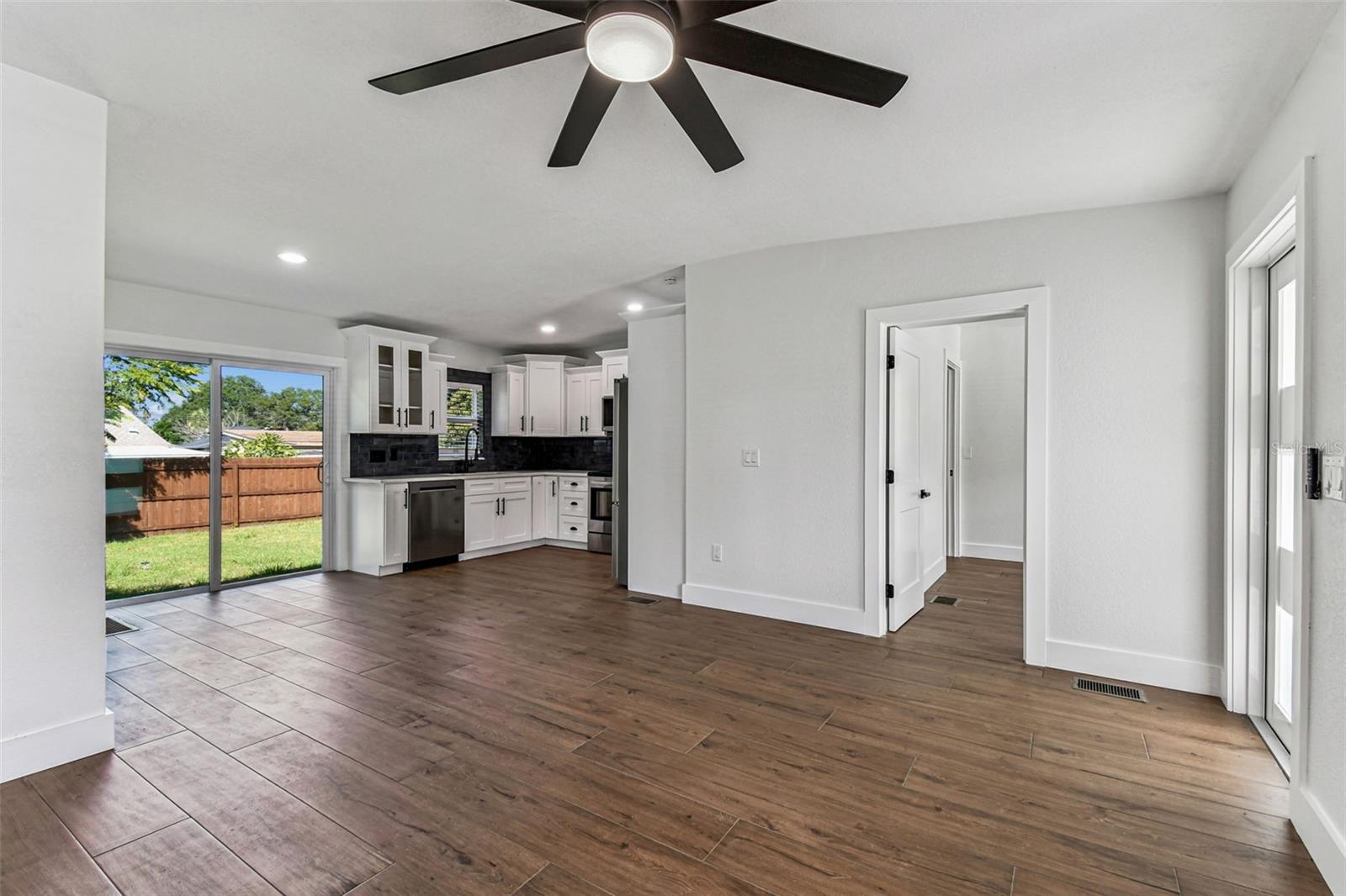 BIG ACRES - Residential