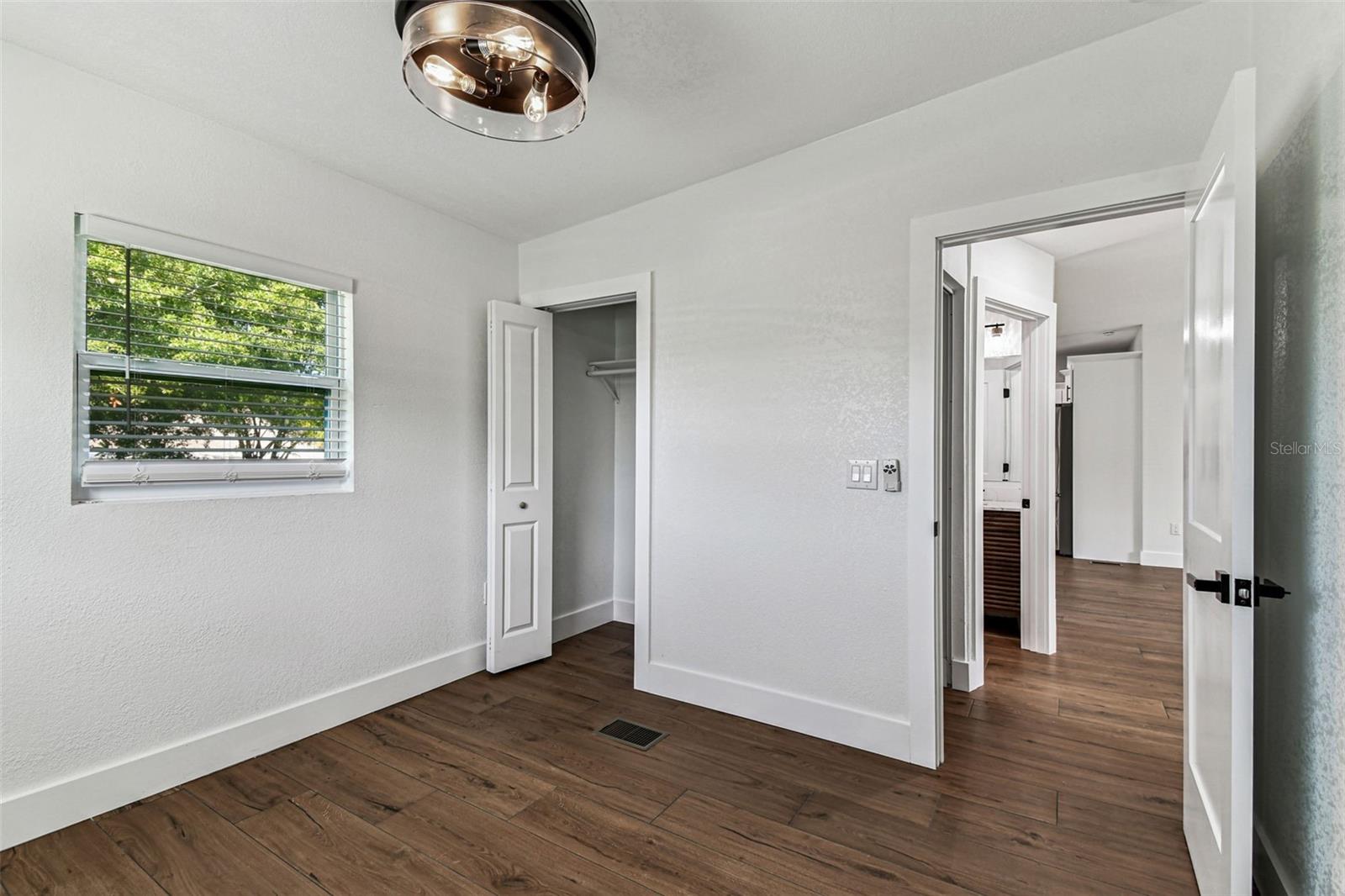 BIG ACRES - Residential