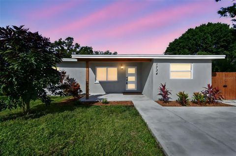 Photo of 1734 Maiden Lane, Largo, FL 33774 (MLS # TB8434468)