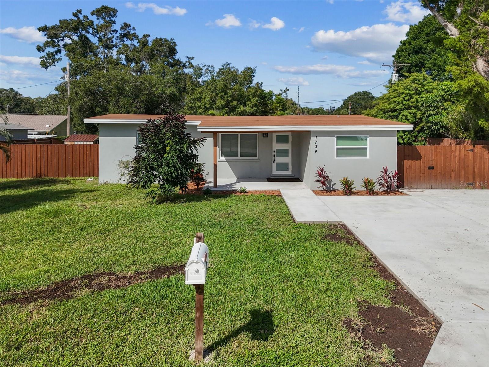 BIG ACRES - Residential