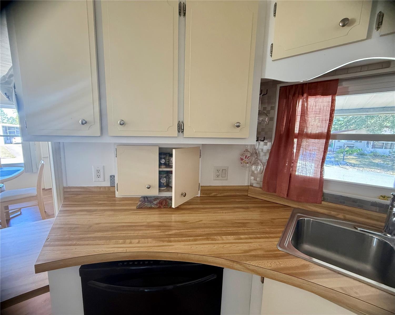 BROOKRIDGE COMM - Residential