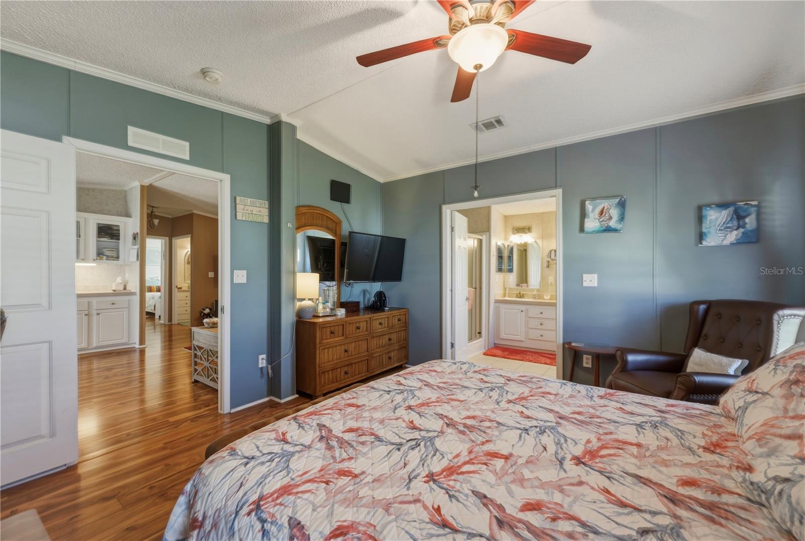 MAPLE LEAF ESTATES - Residential