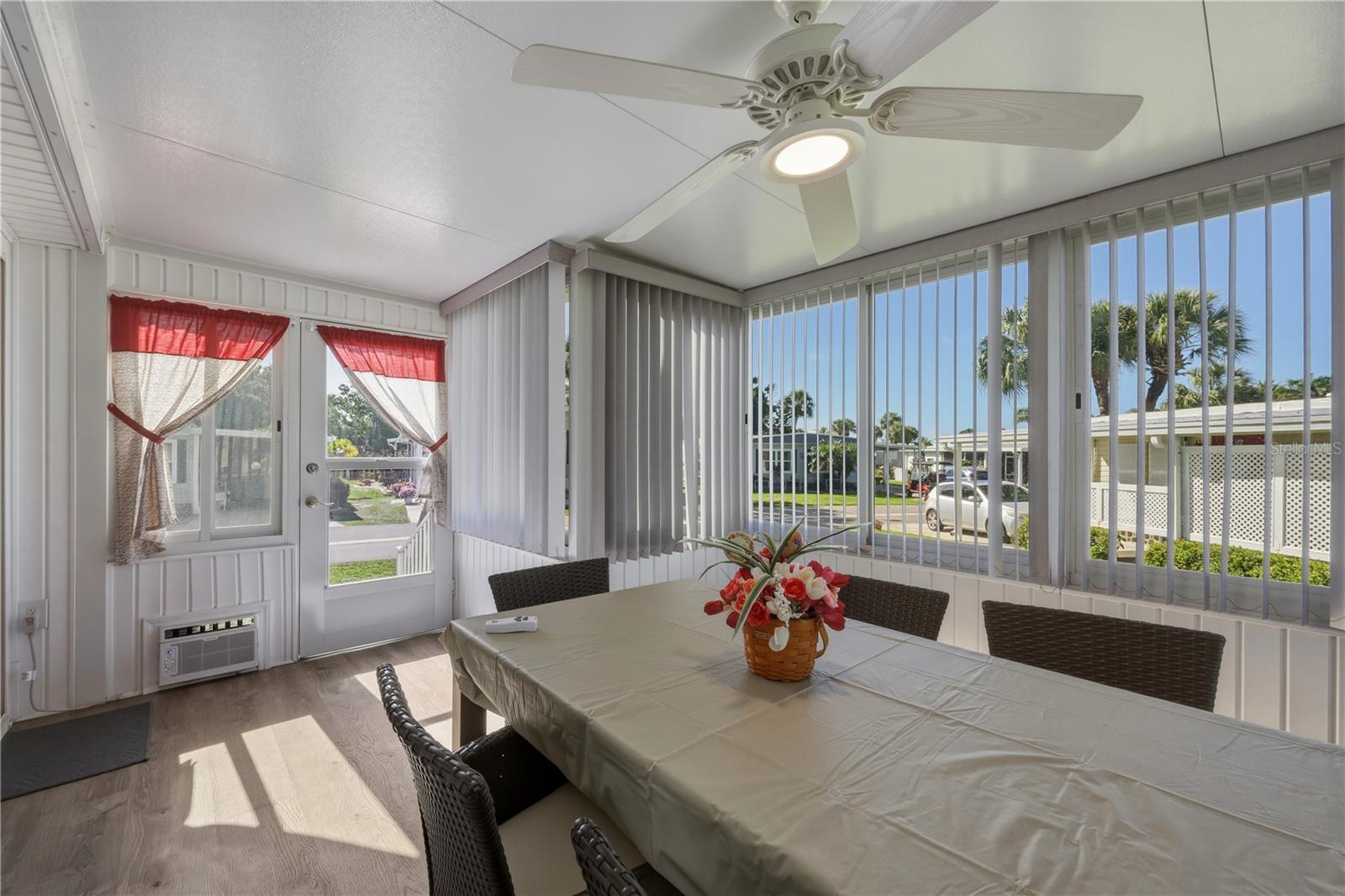 MAPLE LEAF ESTATES - Residential