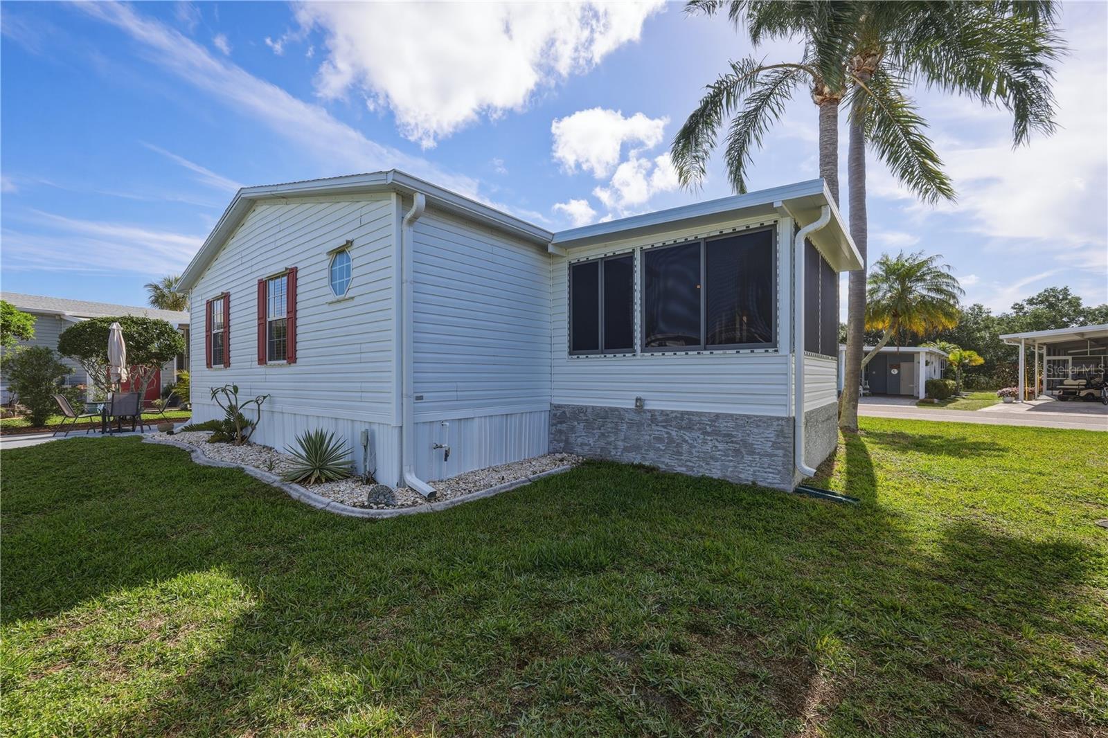 MAPLE LEAF ESTATES - Residential