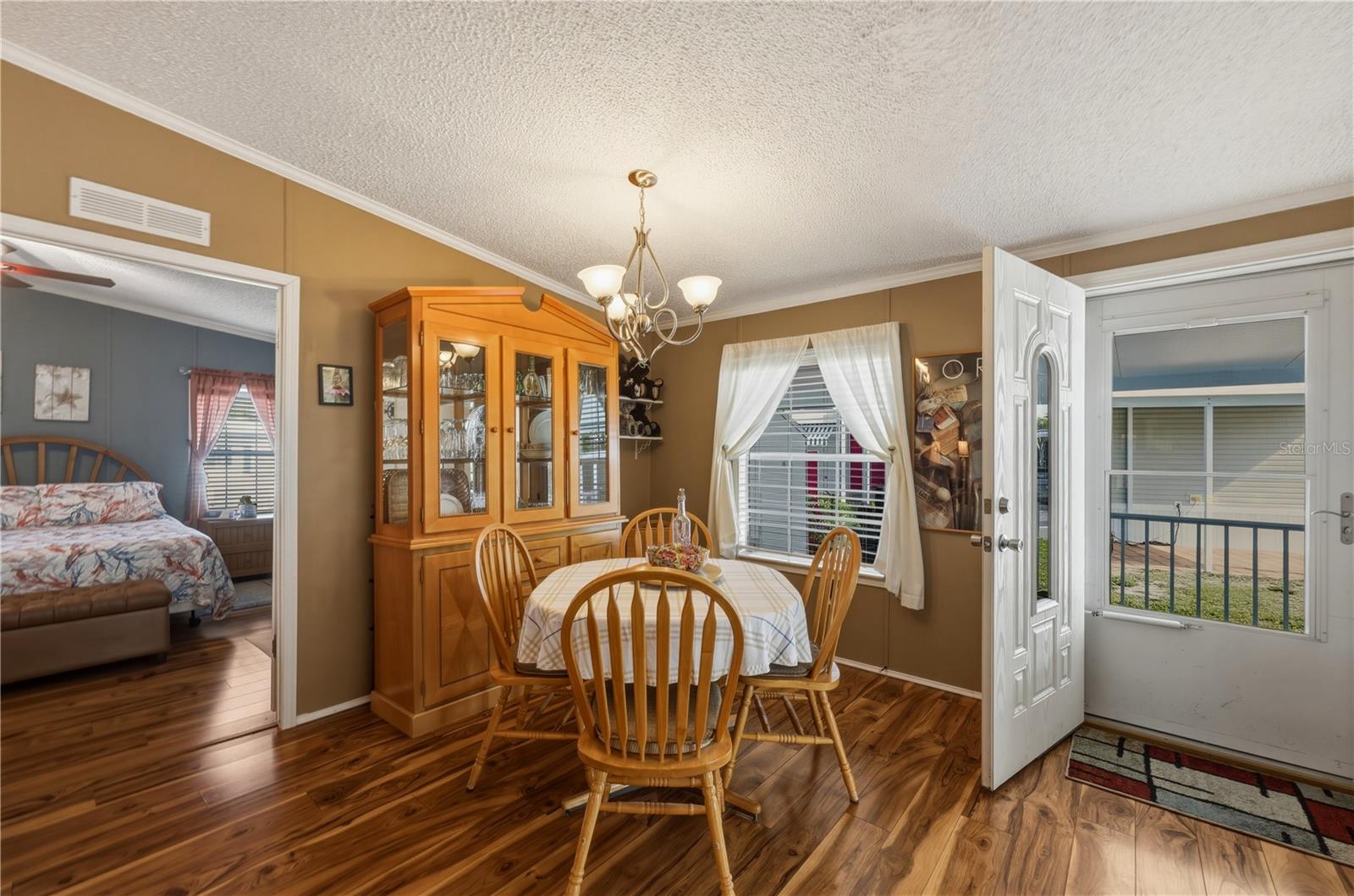 MAPLE LEAF ESTATES - Residential