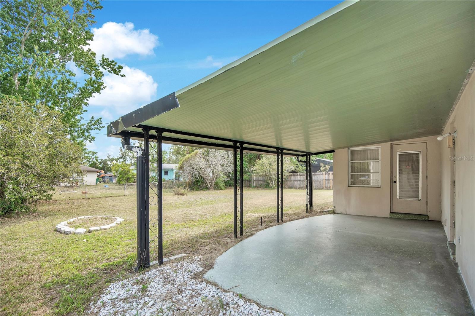 DELTONA LAKES UNIT 03 - Residential