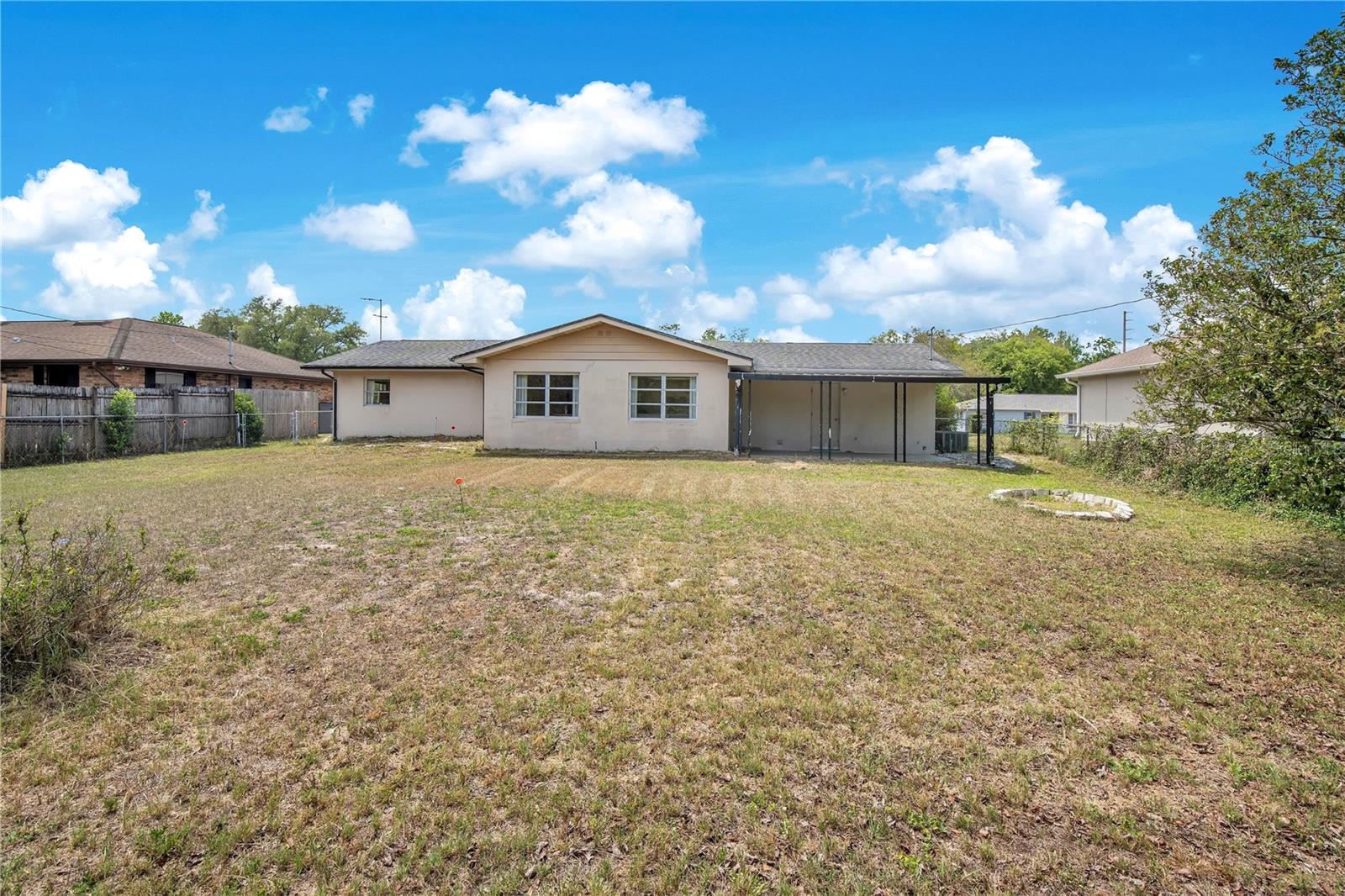 DELTONA LAKES UNIT 03 - Residential