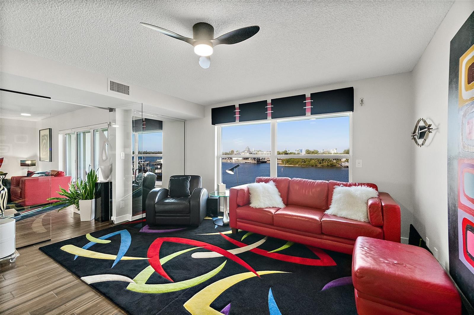 521 MARINA POINT DRIVE 521