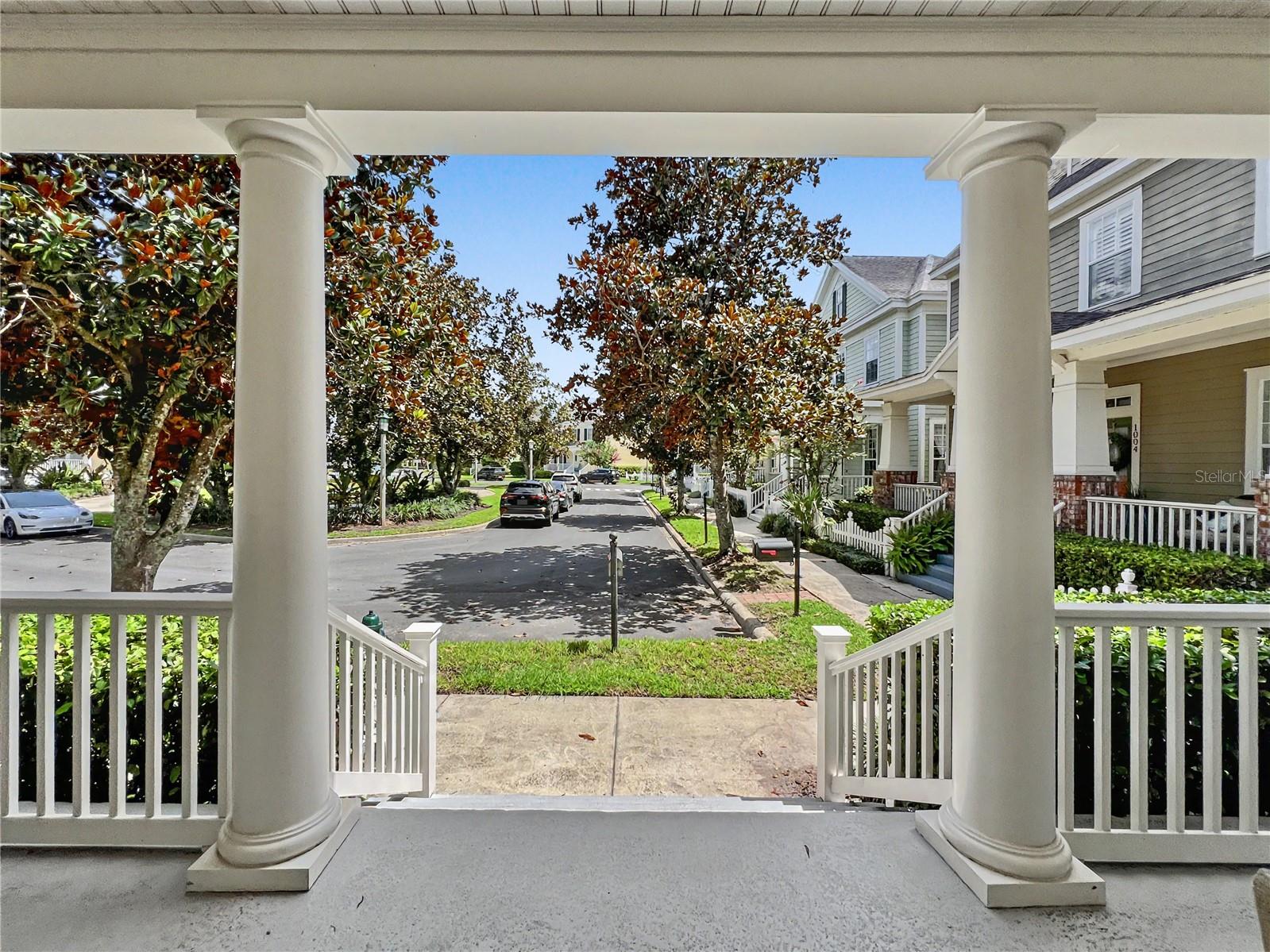 1006 SANDLACE COURT
