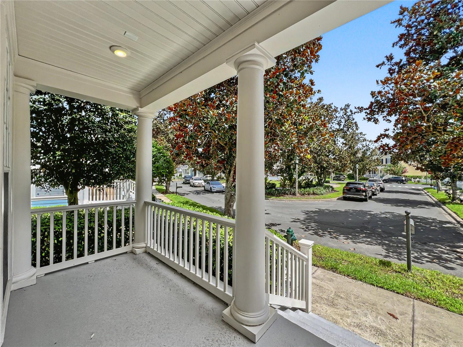 1006 SANDLACE COURT
