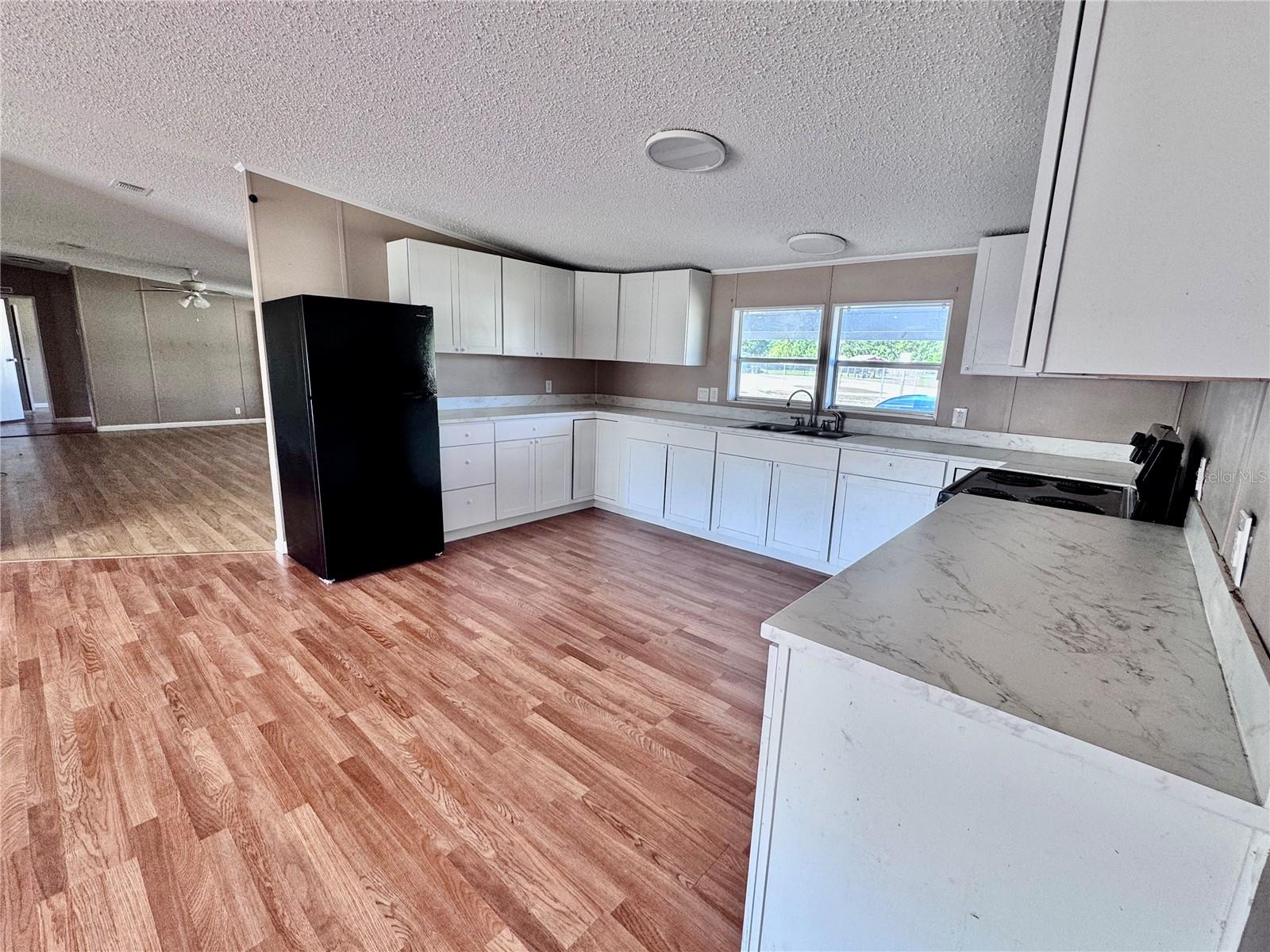 MEADOW RIDGE ESTATES - Residential