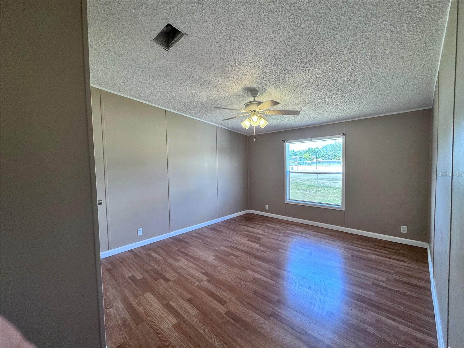 MEADOW RIDGE ESTATES - Residential