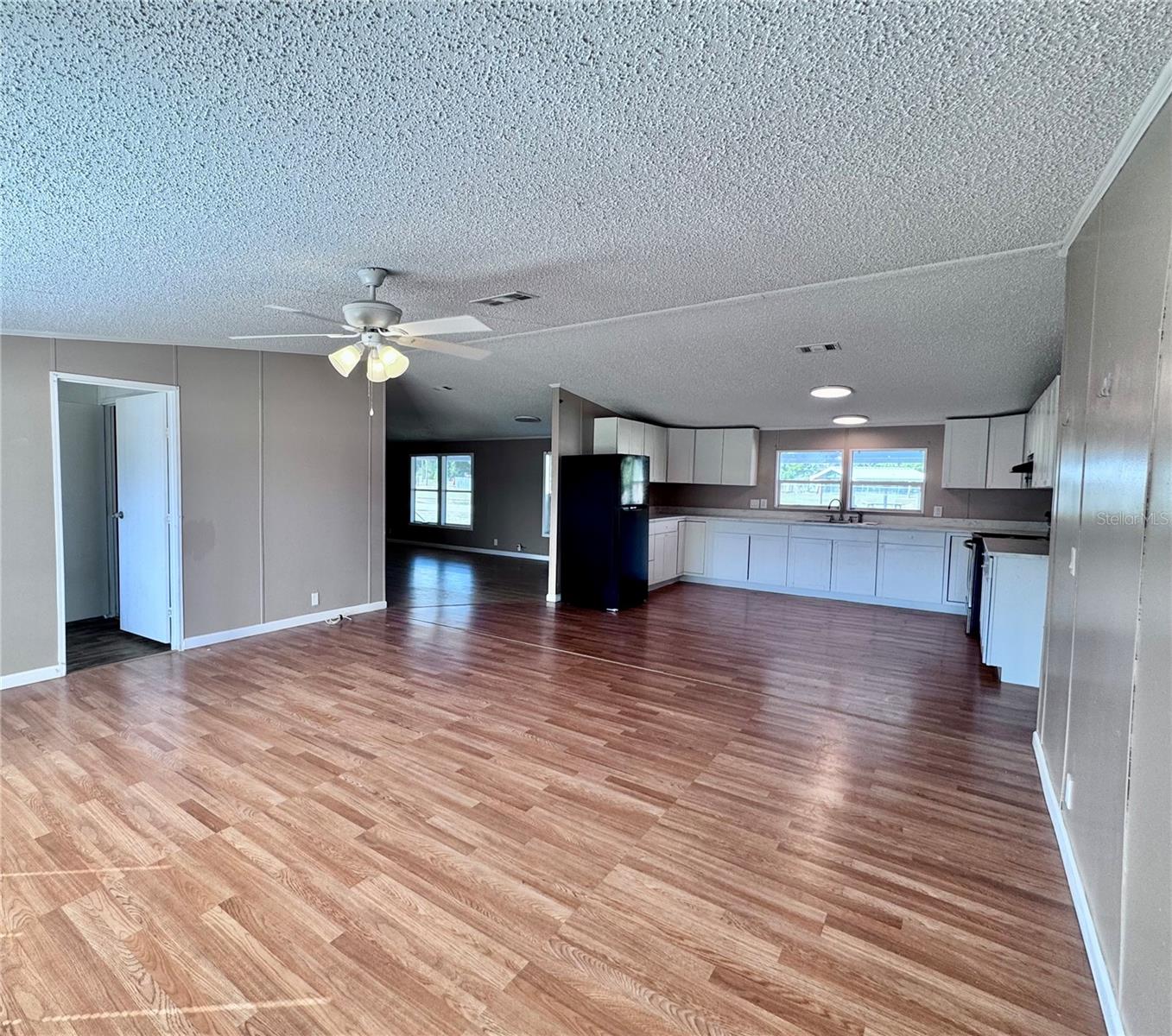 MEADOW RIDGE ESTATES - Residential