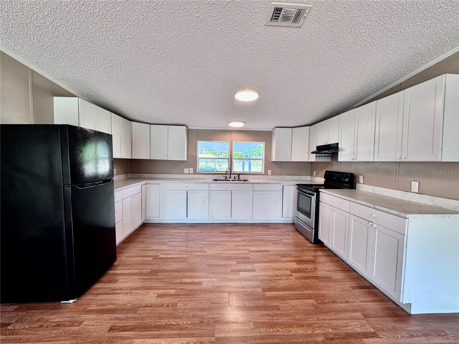 MEADOW RIDGE ESTATES - Residential
