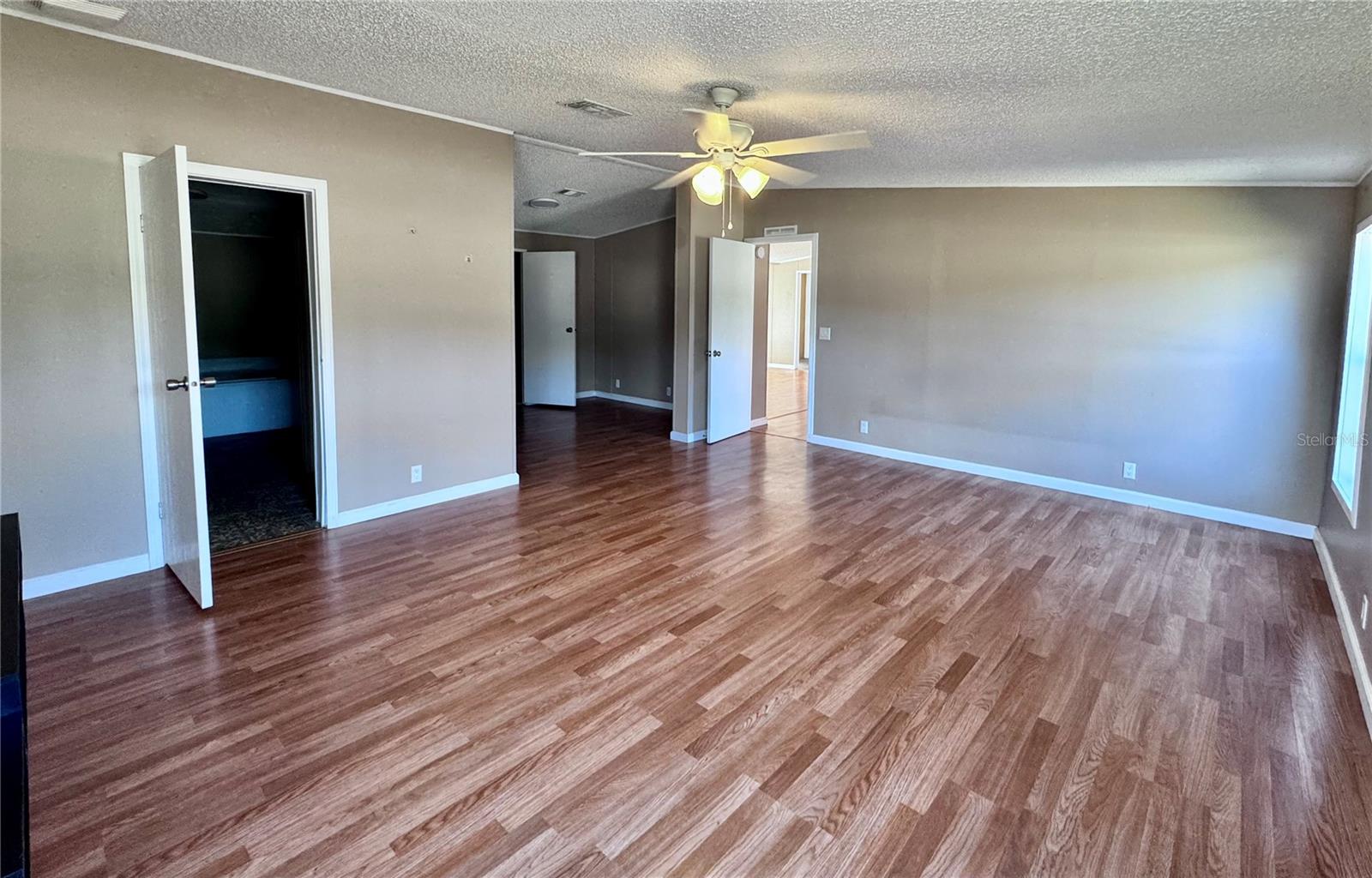 MEADOW RIDGE ESTATES - Residential