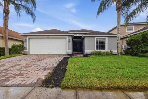Photo of 16920 Deer Oak Lane, Orlando, FL 32828 (MLS # O6416802)