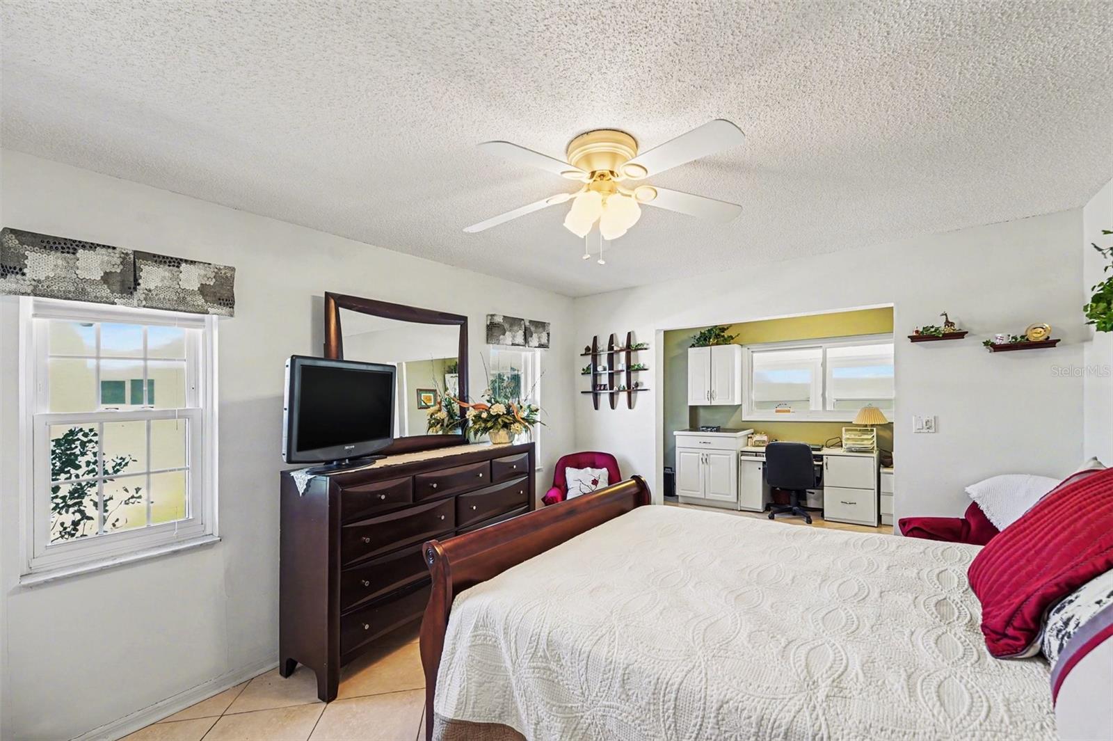 SUN CITY CENTER UNIT 35 - Residential