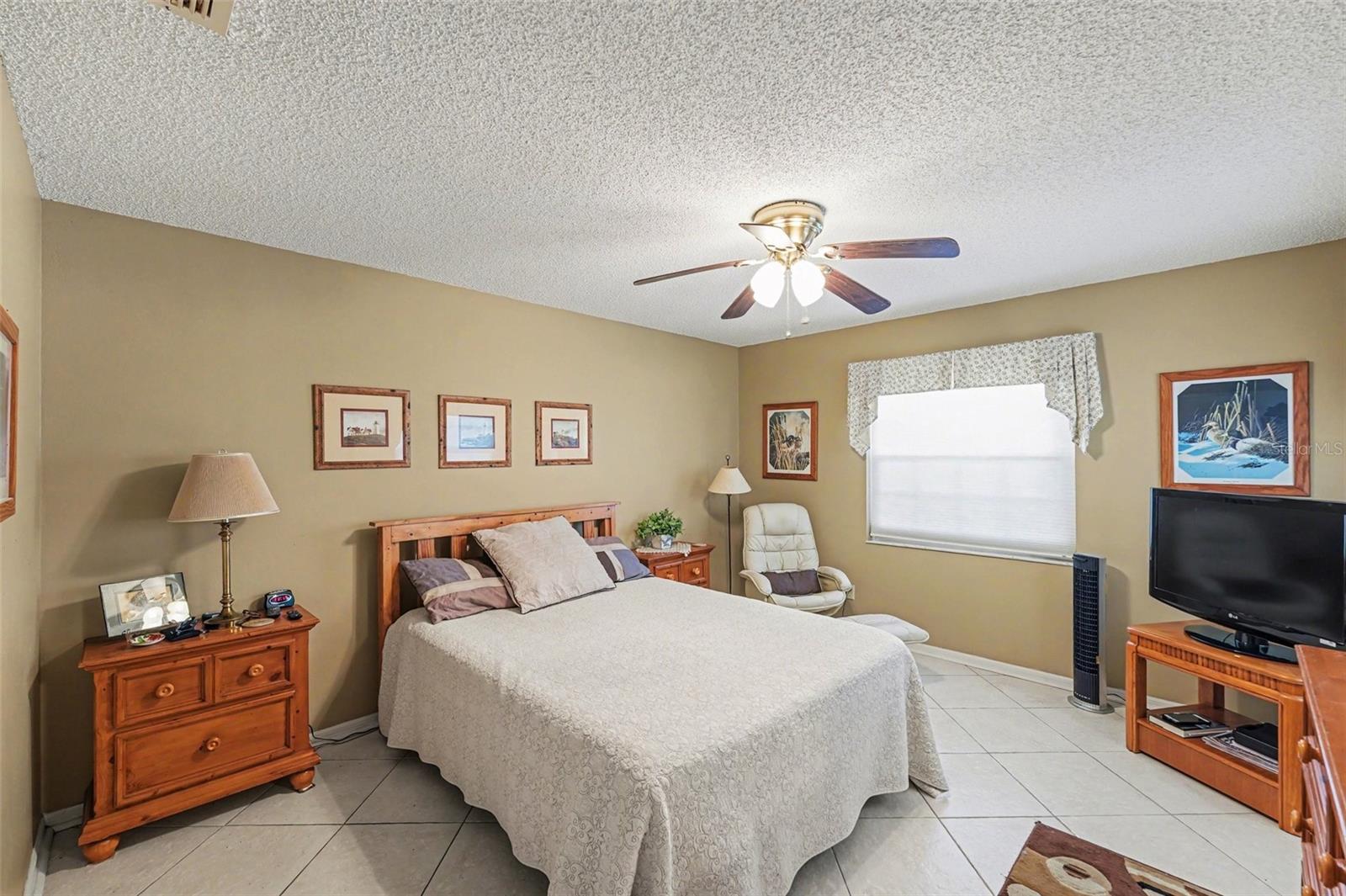 SUN CITY CENTER UNIT 35 - Residential