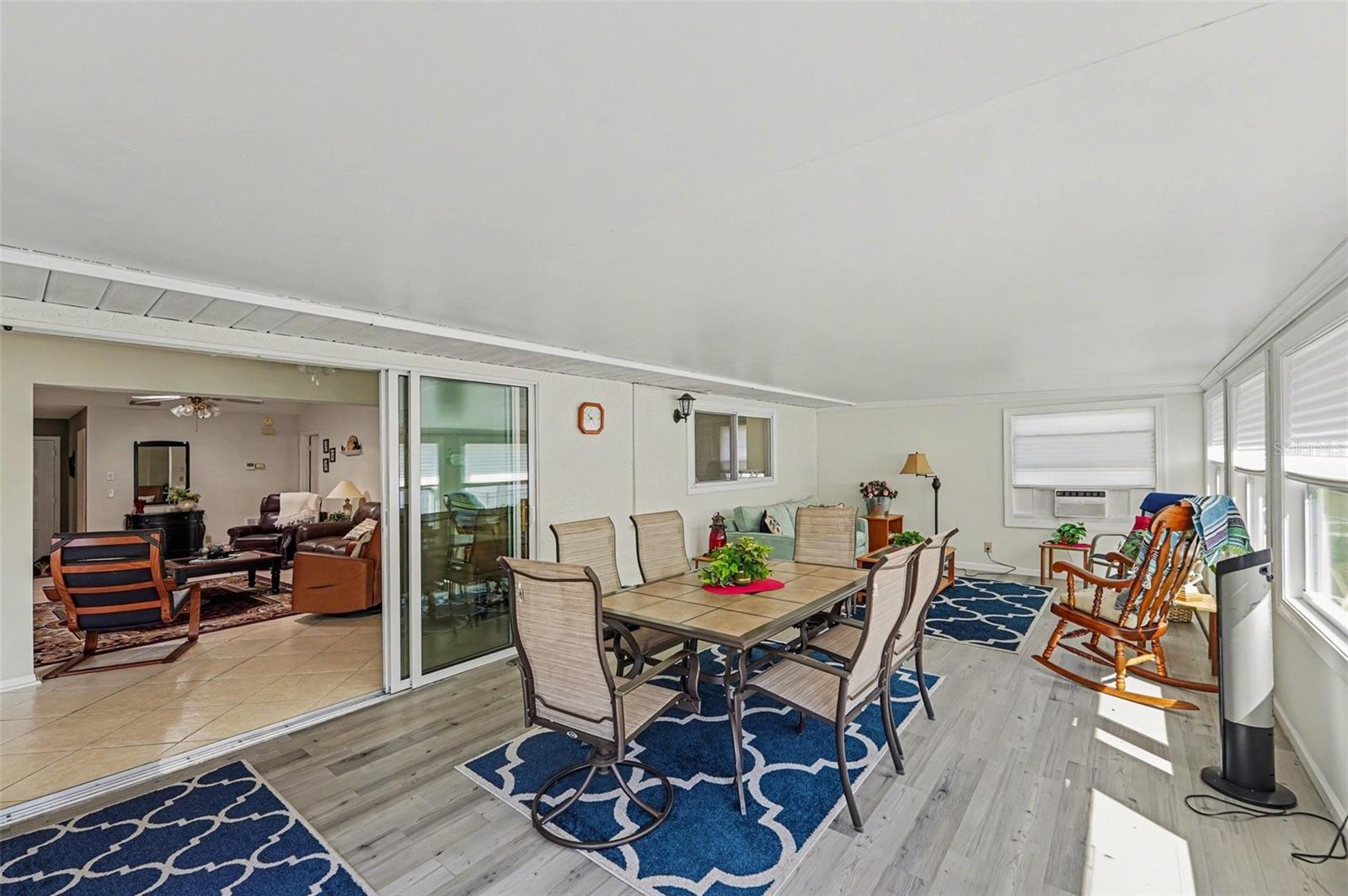 312 THORN HILL PLACE