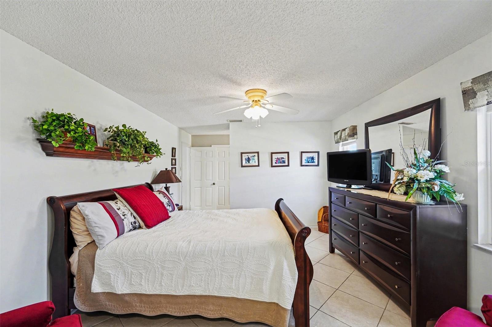 SUN CITY CENTER UNIT 35 - Residential