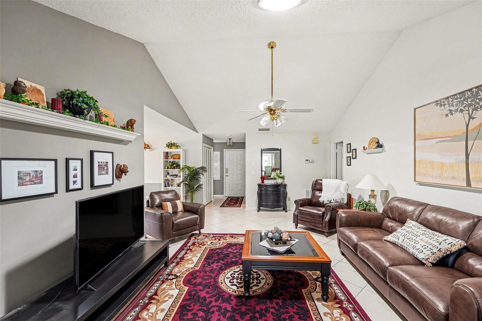 SUN CITY CENTER UNIT 35 - Residential