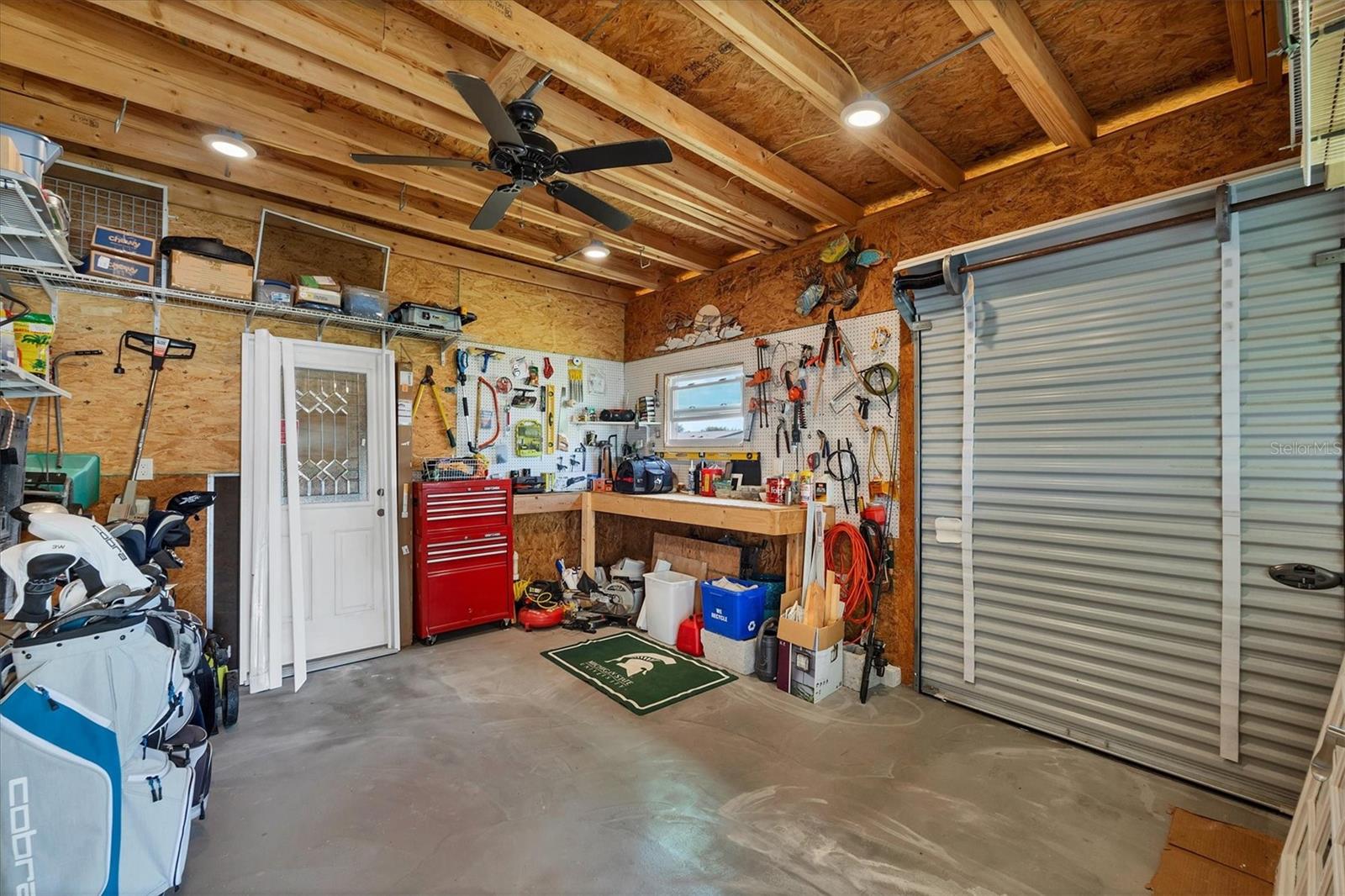 LEMON BAY ISLES PH 03 - Residential