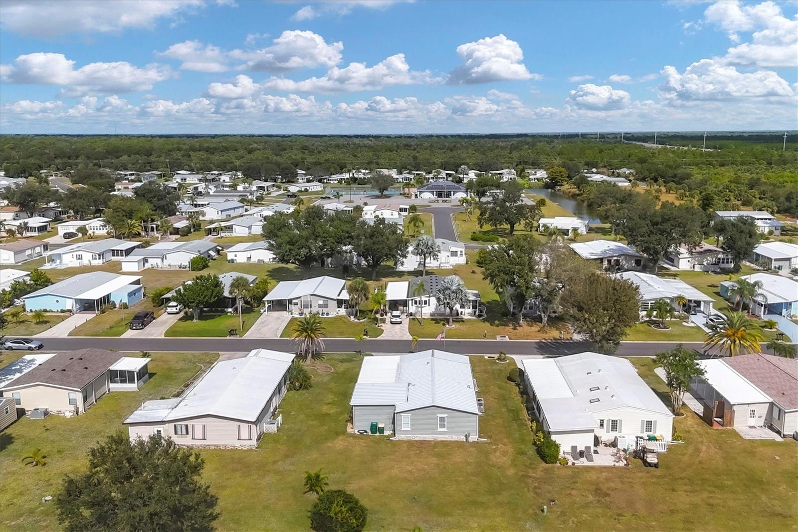 LEMON BAY ISLES PH 03 - Residential