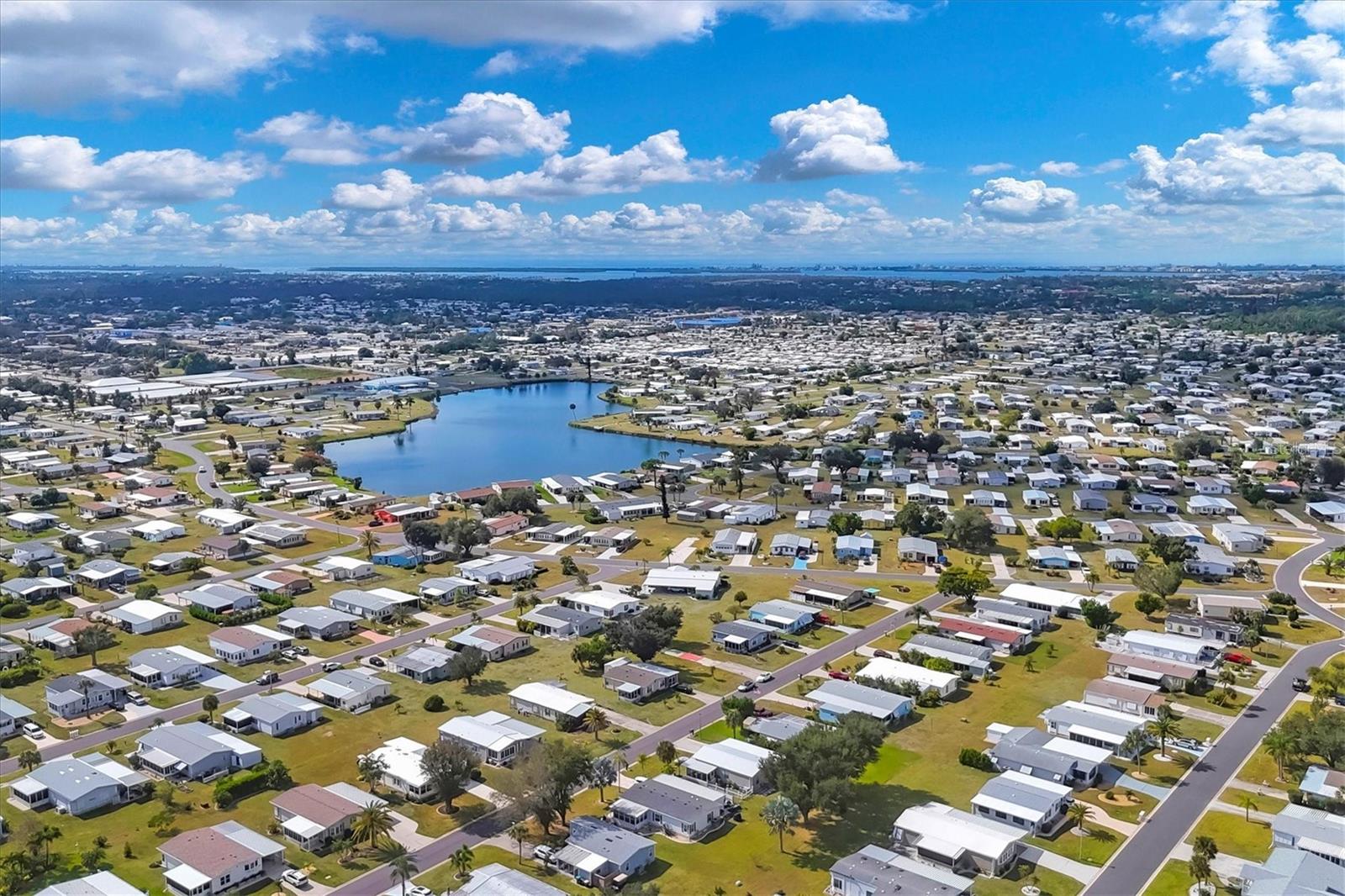 LEMON BAY ISLES PH 03 - Residential