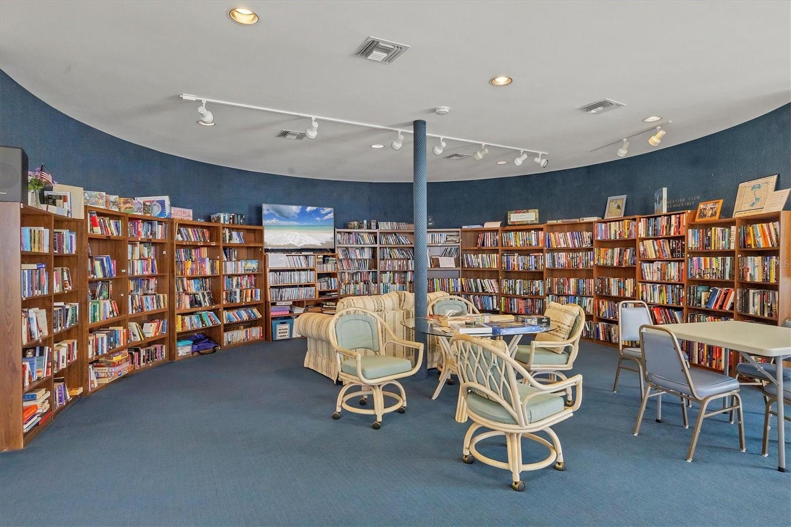 LEMON BAY ISLES PH 03 - Residential