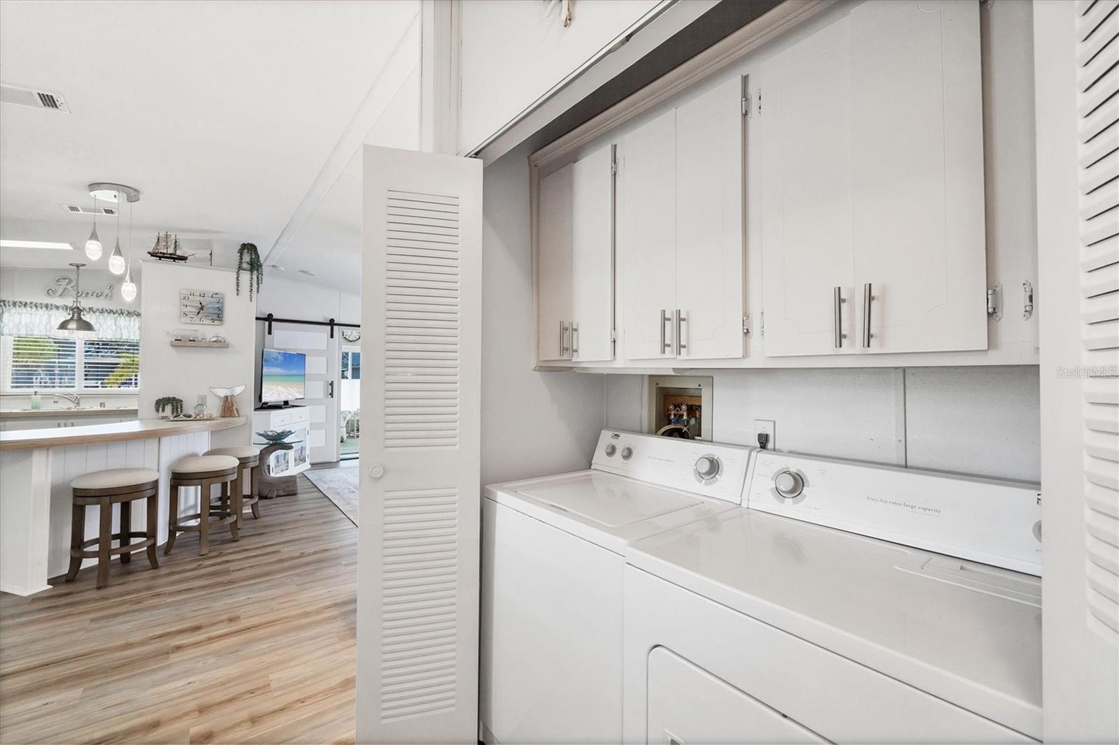 LEMON BAY ISLES PH 03 - Residential