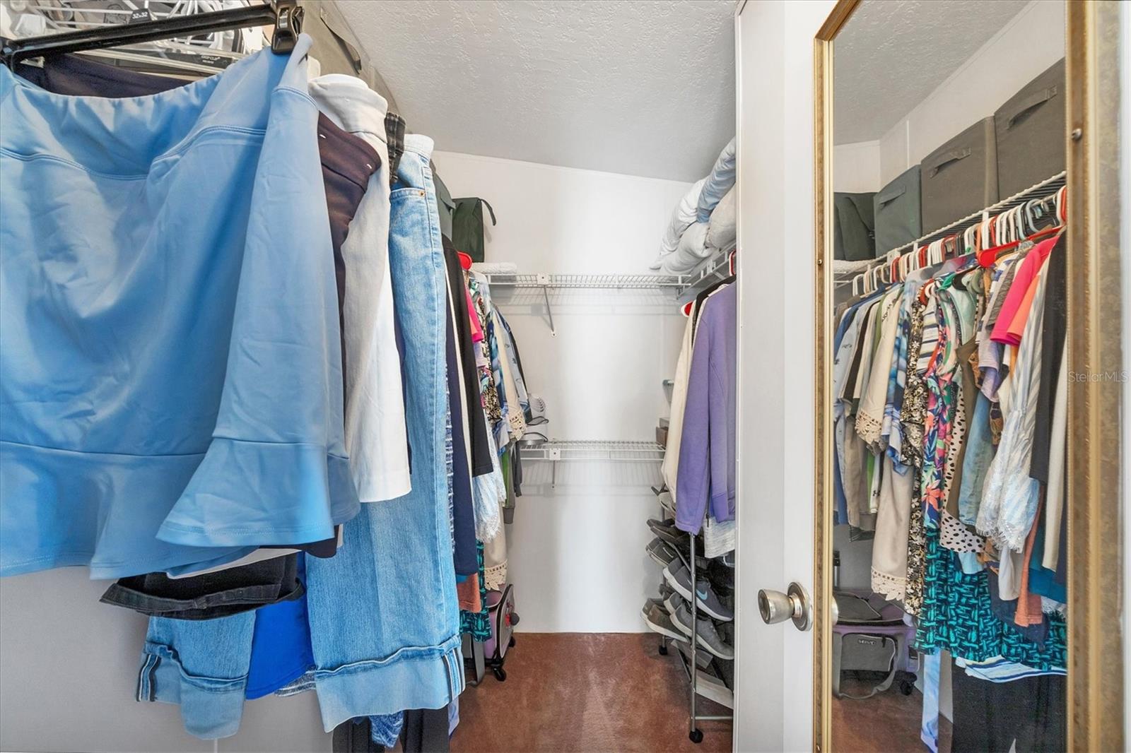 LEMON BAY ISLES PH 03 - Residential