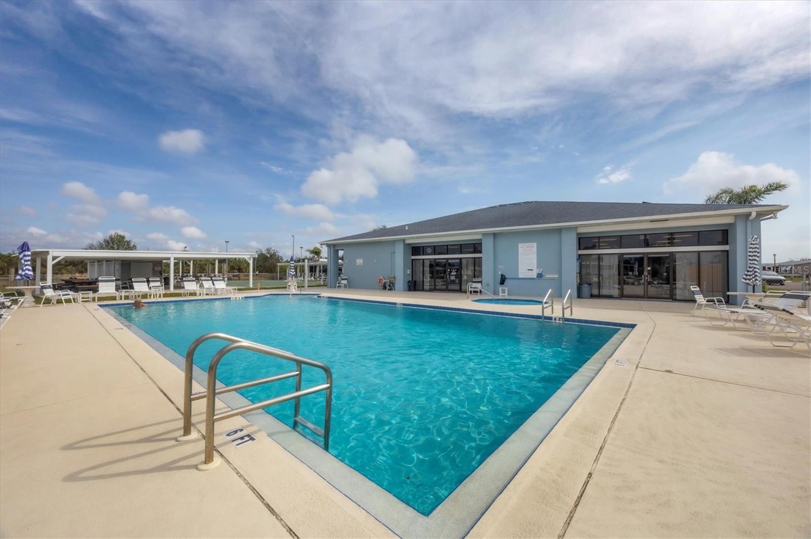 LEMON BAY ISLES PH 03 - Residential