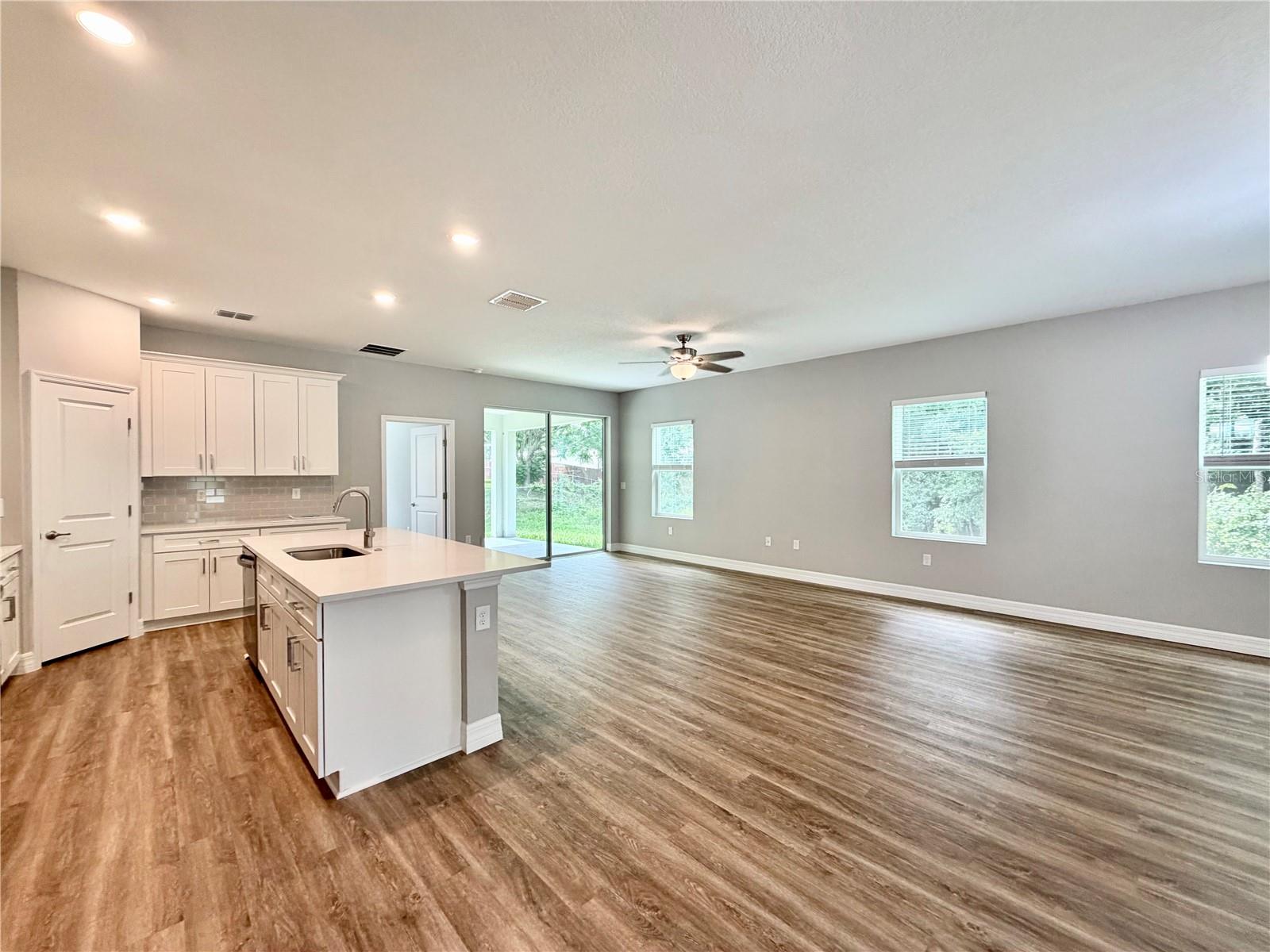 4198 SW 128TH PLACE