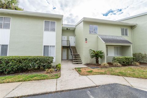 Photo of 600 Fairways Circle #B, Ocala, FL 34472 (MLS # G5108384)