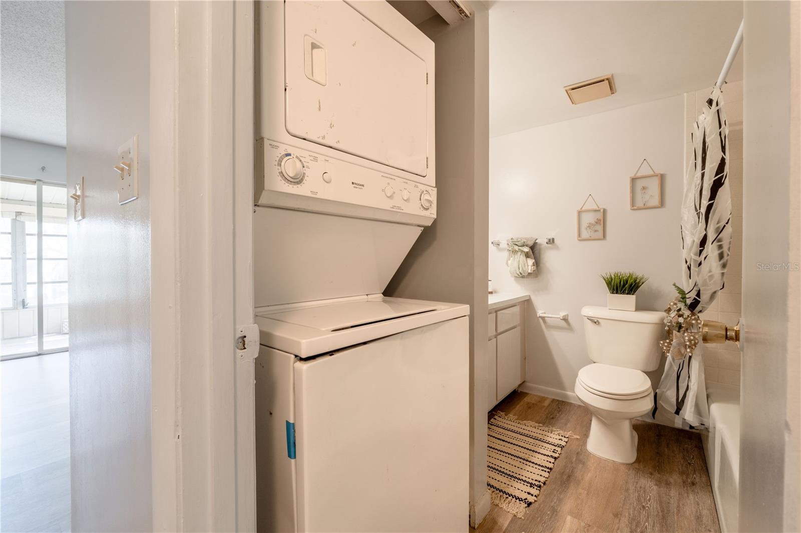 FAIRWAYS/SILVER SPGS SHORES CO - Residential